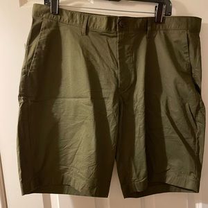 NWT mens michael kors olive green shorts sz 36